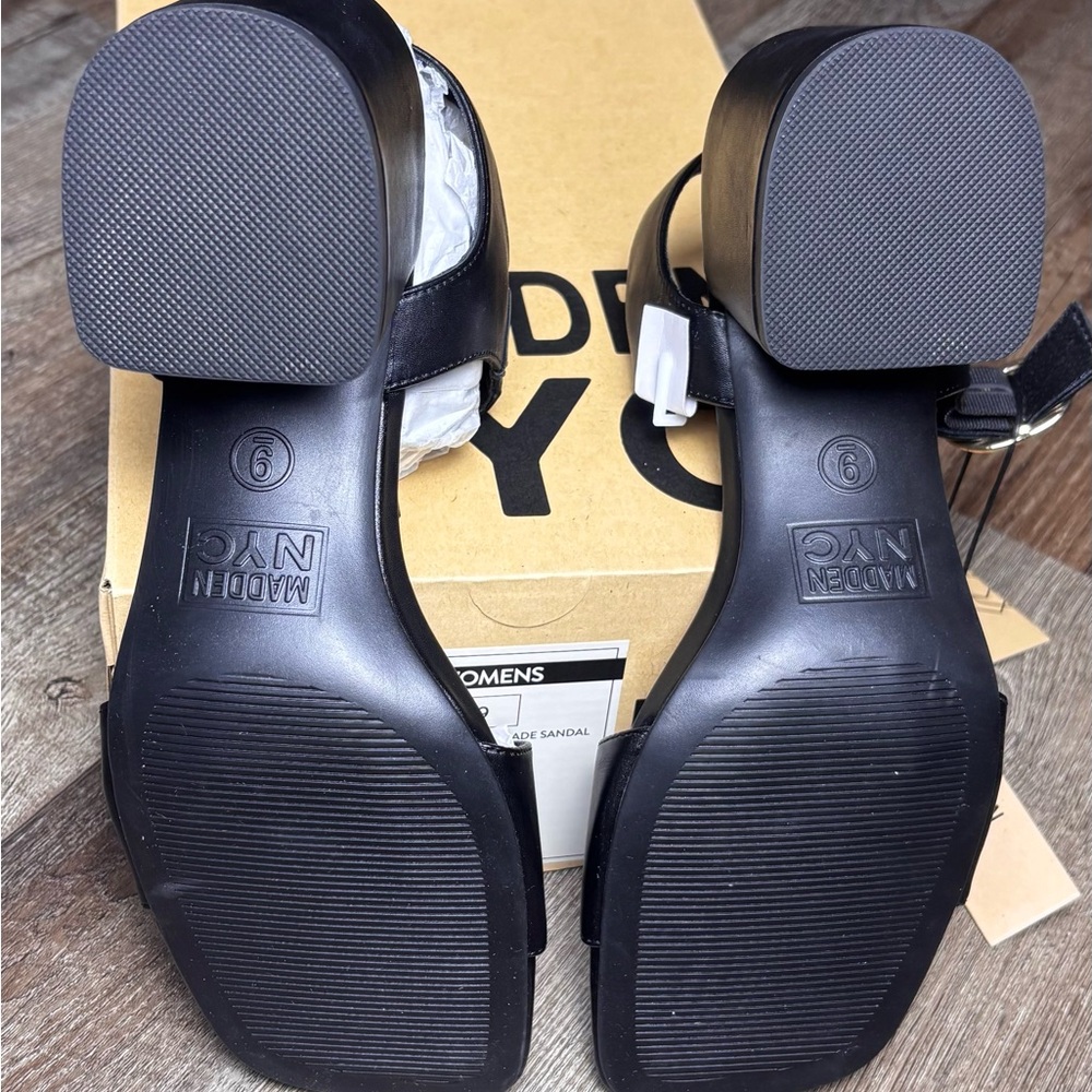 NYC Women's Black Sandals with Gold Buckles - Picture 3 of 5